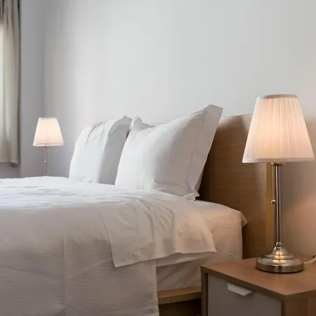 Apartment Lovelystay - Charming 3br Flat W/ Free Parking In Devesas Vila Nova de Gaia